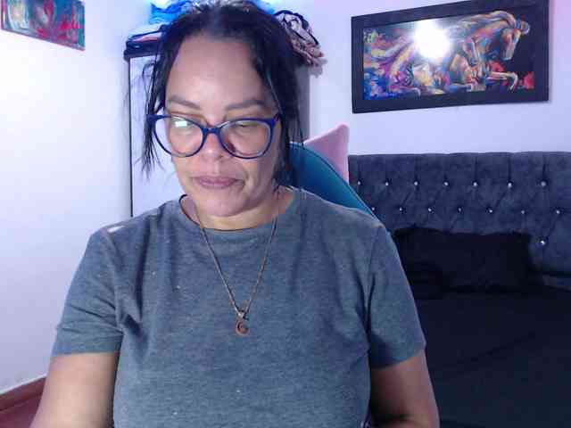 sofia-mature1 webcam