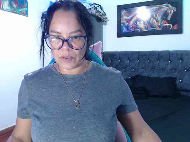 sofia-mature1 webcam