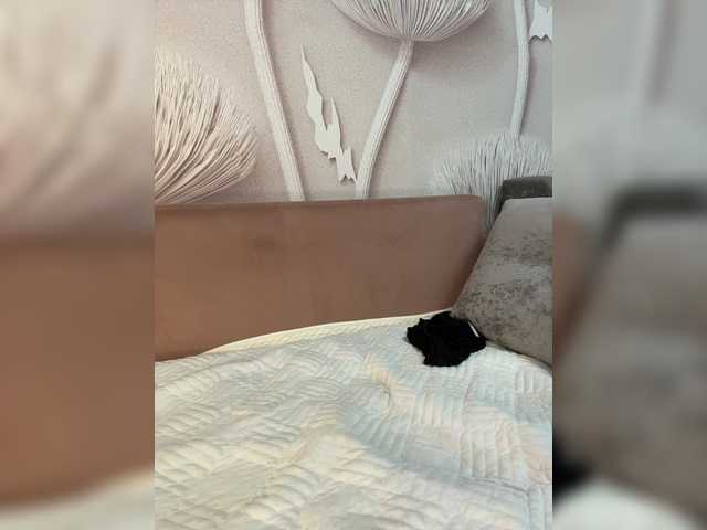 anyuta1212 — hi, I'm Anyuta lovens from 2 .11 22 55 77 .111 .333 .555 and I'm flying away squirting jet.arouse me and you will see the unforgettable sacred squirt.Press the heart of the tsem.