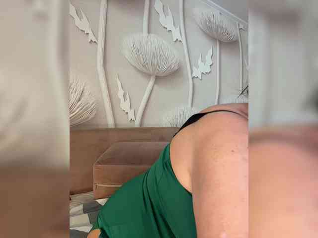 anyuta1212 Live Webcam on BongaCams