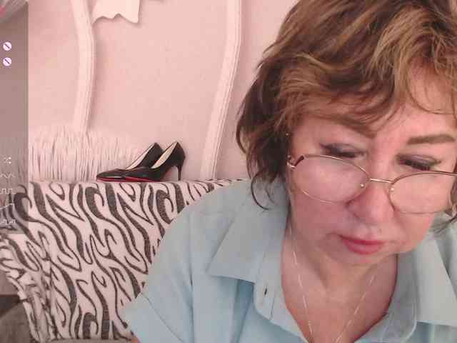anyuta1212 Live Webcam on BongaCams