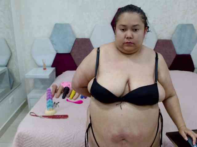 marianabbw Live Webcam on BongaCams