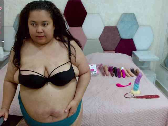 marianabbw Live Webcam on BongaCams