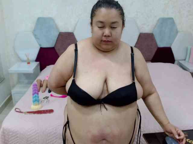 marianabbw Live Webcam on BongaCams