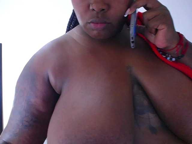 exotic-karmella's BongaCams show and profile