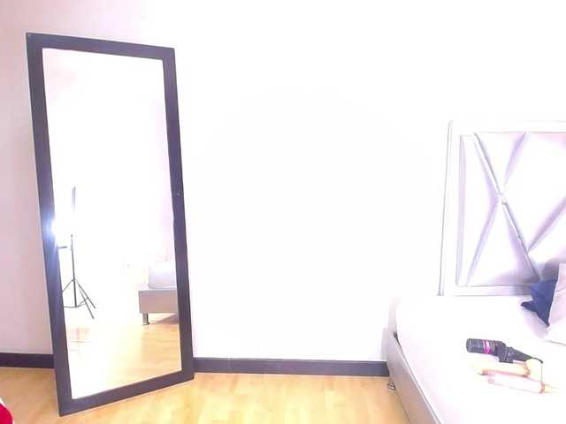 exotic-karmella's BongaCams show and profile