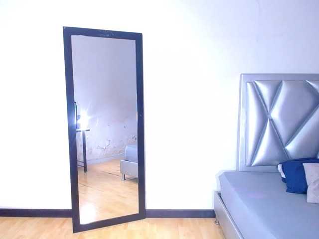 exotic-karmella's BongaCams show and profile