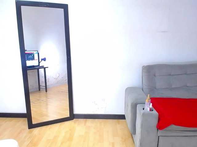 exotic-karmella's BongaCams show and profile