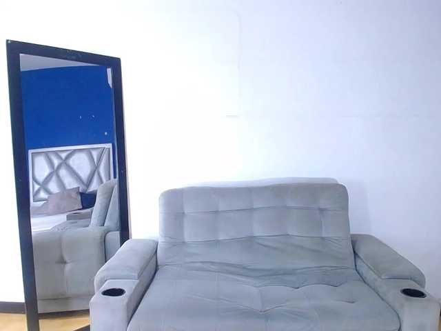 exotic-karmella's BongaCams show and profile