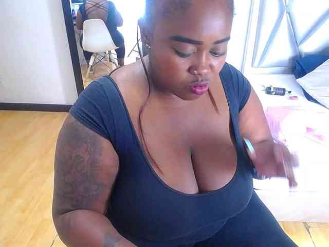 exotic-karmella exotic-karmella