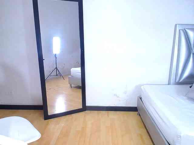 exotic-karmella webcam