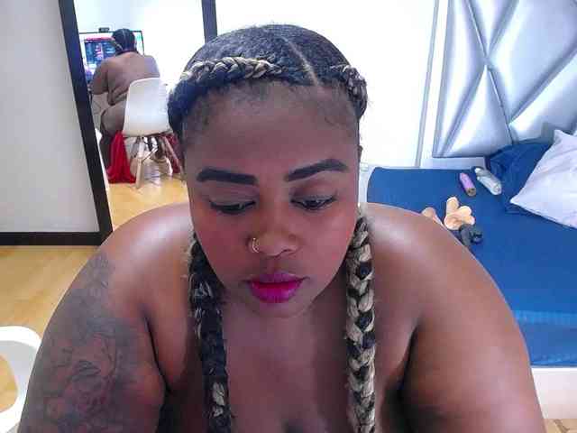 exotic-karmella webcam