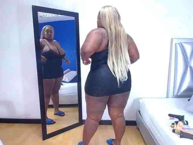 exotic-karmella exotic-karmella