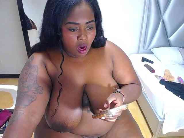 exotic-karmella webcam