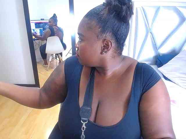 exotic-karmella exotic-karmella