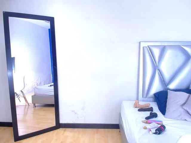 exotic-karmella exotic-karmella