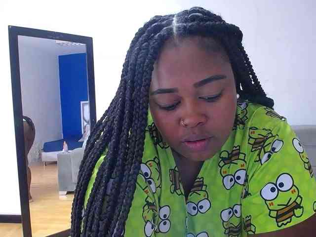 exotic-karmella webcam