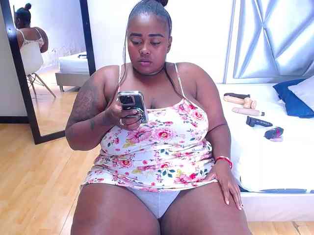 exotic-karmella exotic-karmella