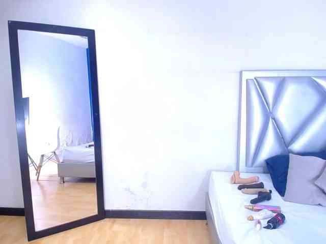 exotic-karmella exotic-karmella