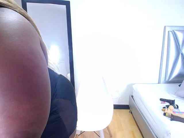 exotic-karmella exotic-karmella