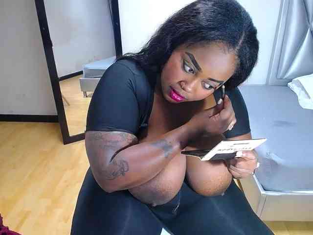 exotic-karmella webcam