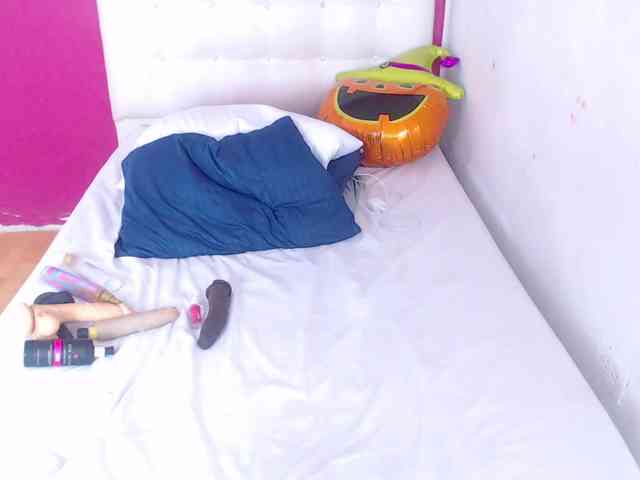 exotic-karmella webcam