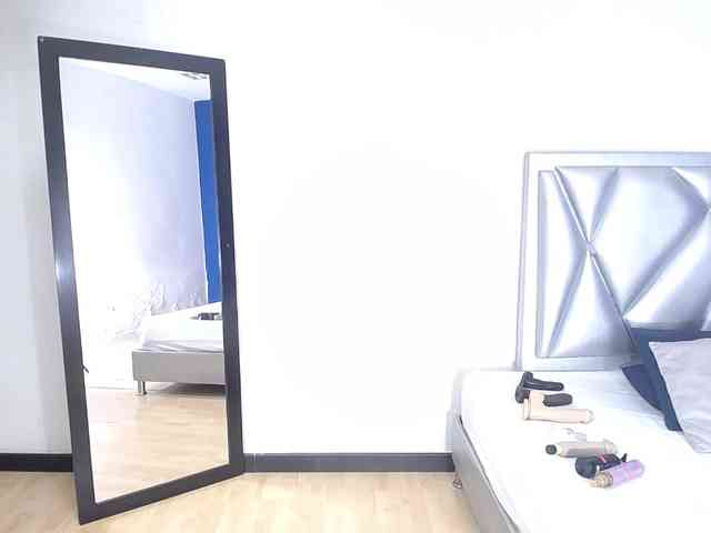 exotic-karmella webcam