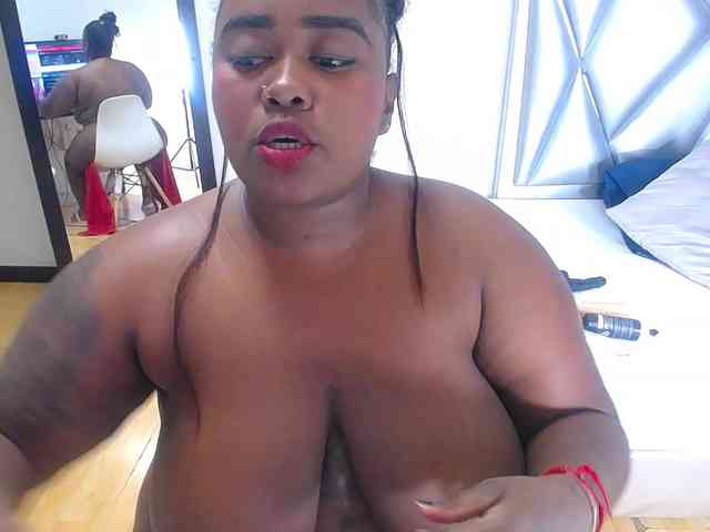 exotic-karmella exotic-karmella