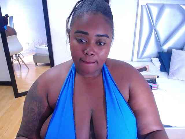 exotic-karmella exotic-karmella