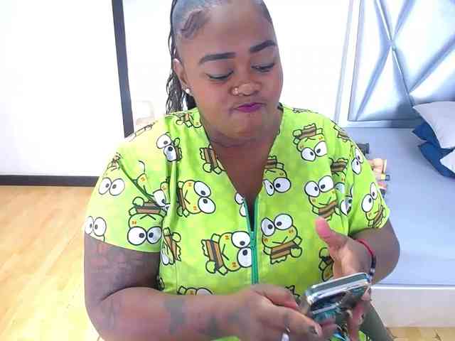 exotic-karmella webcam