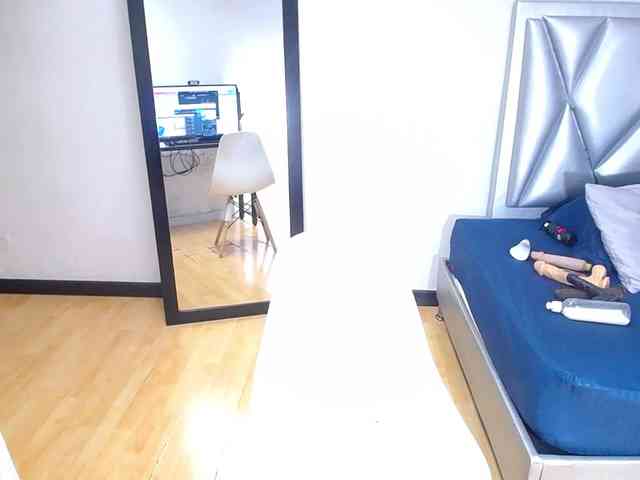 exotic-karmella webcam