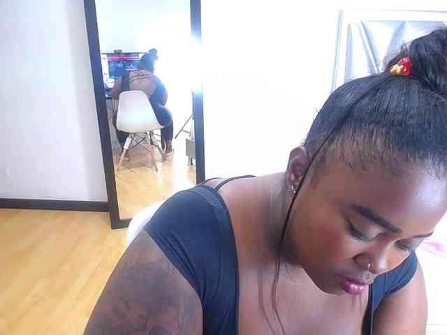 exotic-karmella exotic-karmella