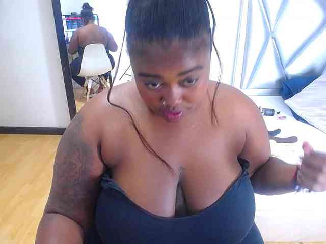 exotic-karmella exotic-karmella