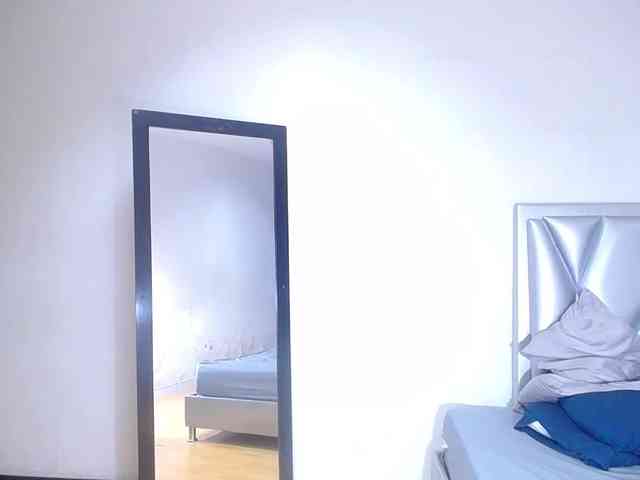 exotic-karmella exotic-karmella