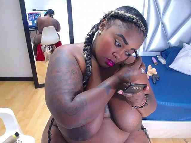 exotic-karmella webcam