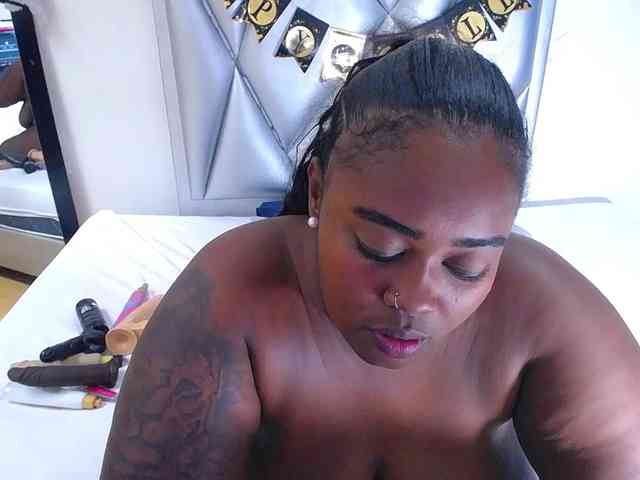 exotic-karmella webcam