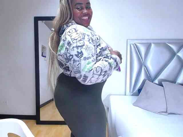 exotic-karmella Live Webcam on BongaCams