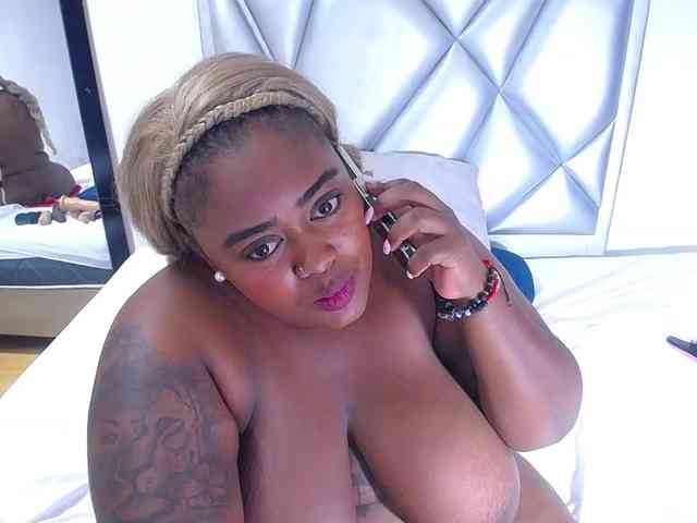 exotic-karmella webcam