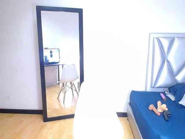 exotic-karmella webcam
