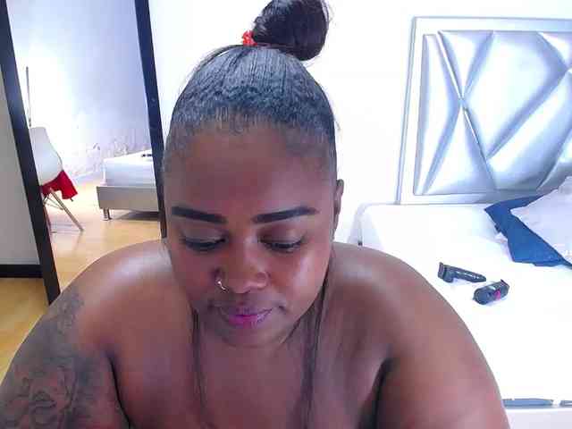 exotic-karmella exotic-karmella