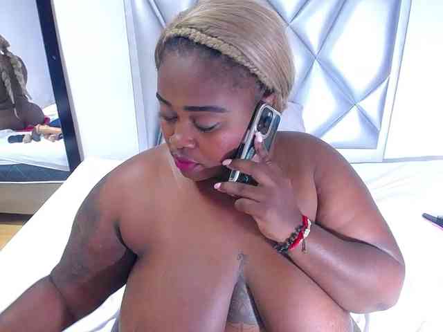 exotic-karmella webcam