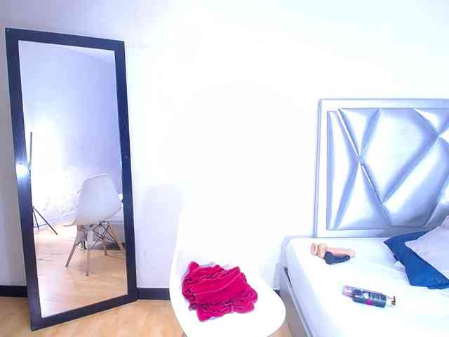 exotic-karmella exotic-karmella