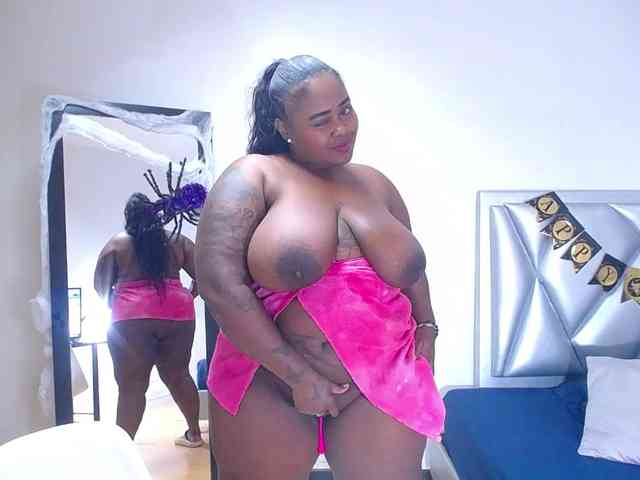 exotic-karmella webcam
