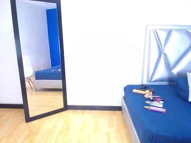 exotic-karmella webcam