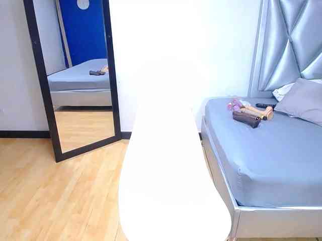 exotic-karmella webcam