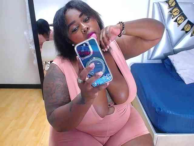 exotic-karmella webcam