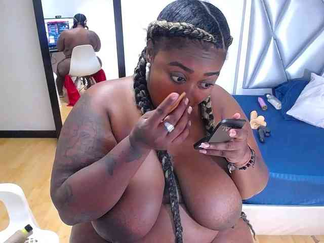 exotic-karmella webcam