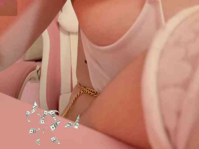 KaylaCollins Live Webcam on BongaCams