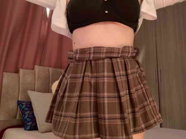 KaylaCollins webcam