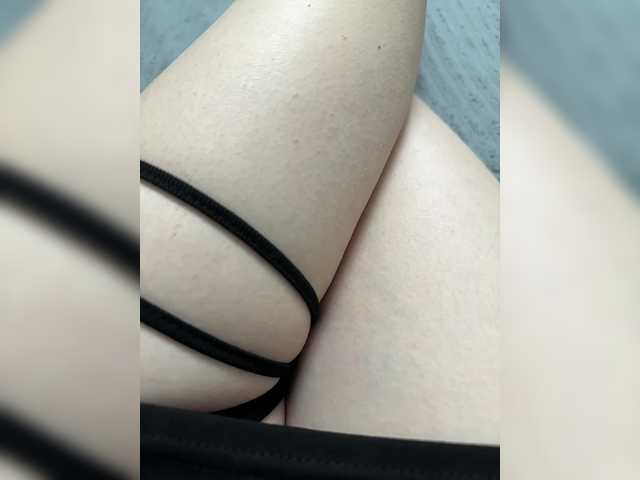 Madison01's BongaCams show and profile